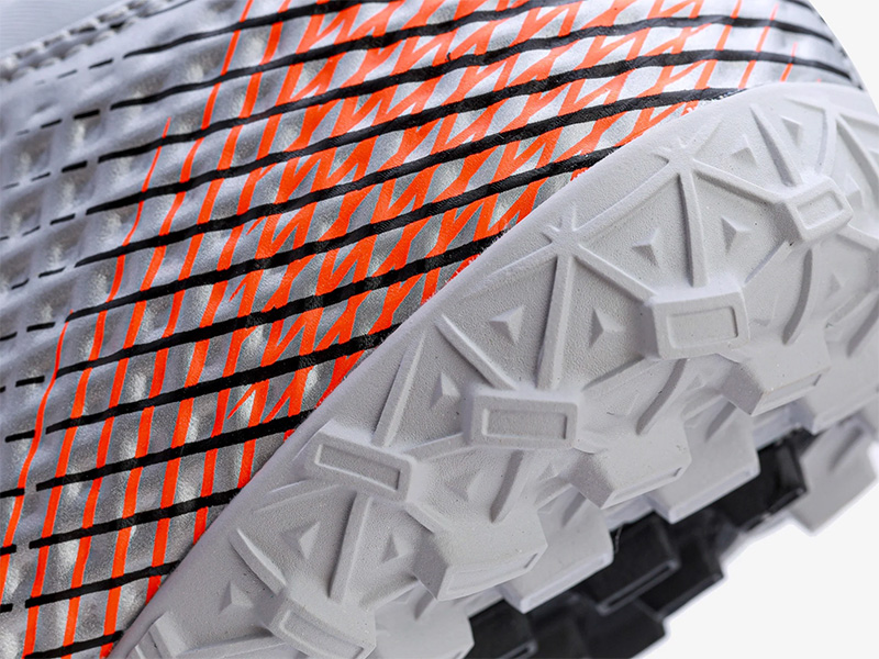 Giày đá bóng Mitre 201106