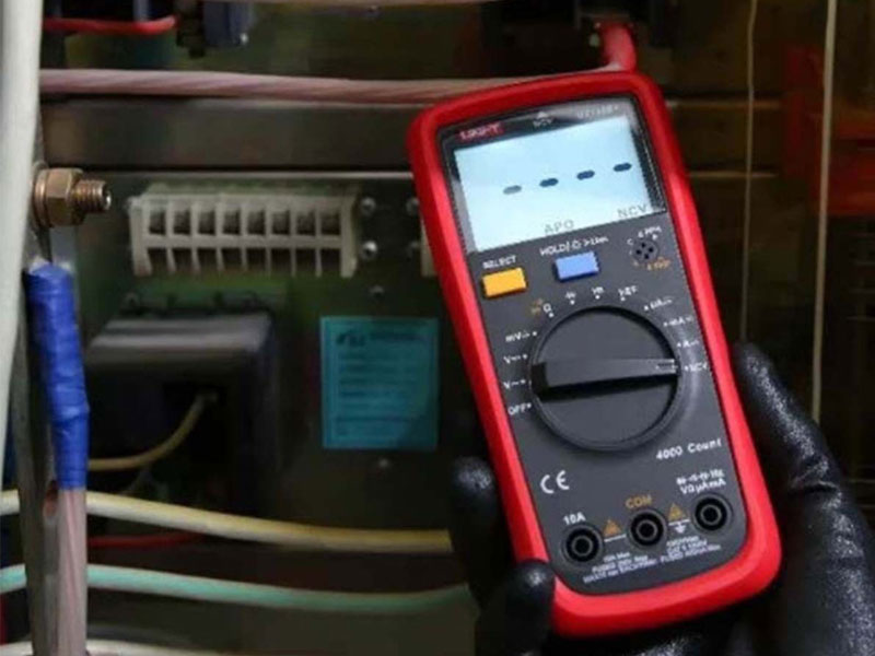 Đồng hồ vạn năng Uni-T UT136C+