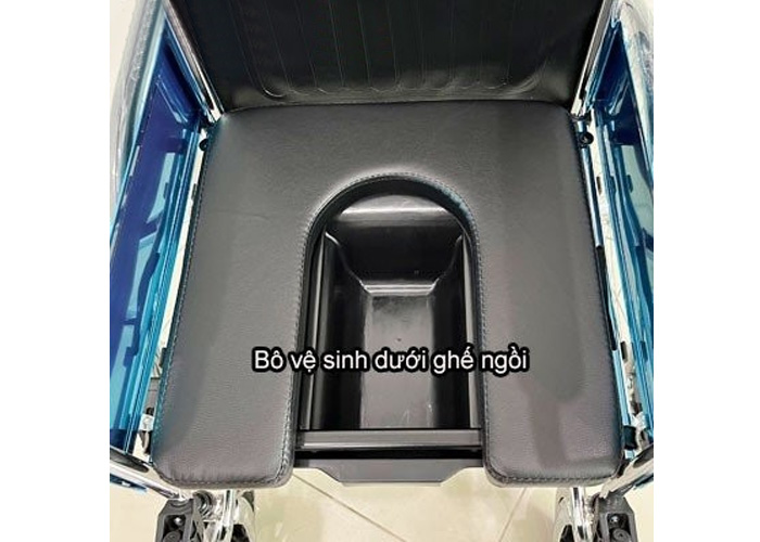 Xe lăn tiêu chuẩn có bô Lucass X8 (~S2-XK8)