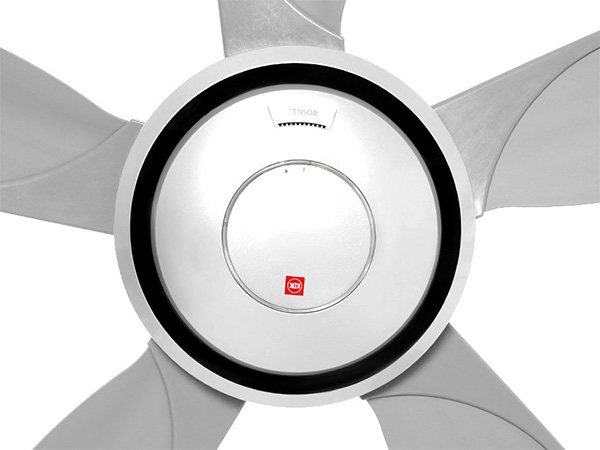 Quạt trần KDK V60WK (5 cánh - 7 tốc độ - có điều khiển)