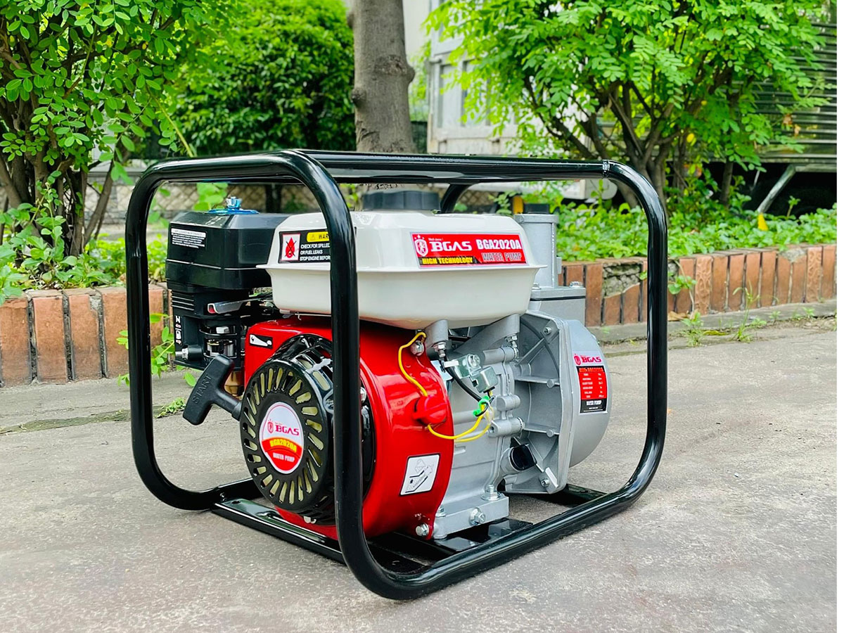 Máy bơm nước chạy xăng Bgas BGA2020A
