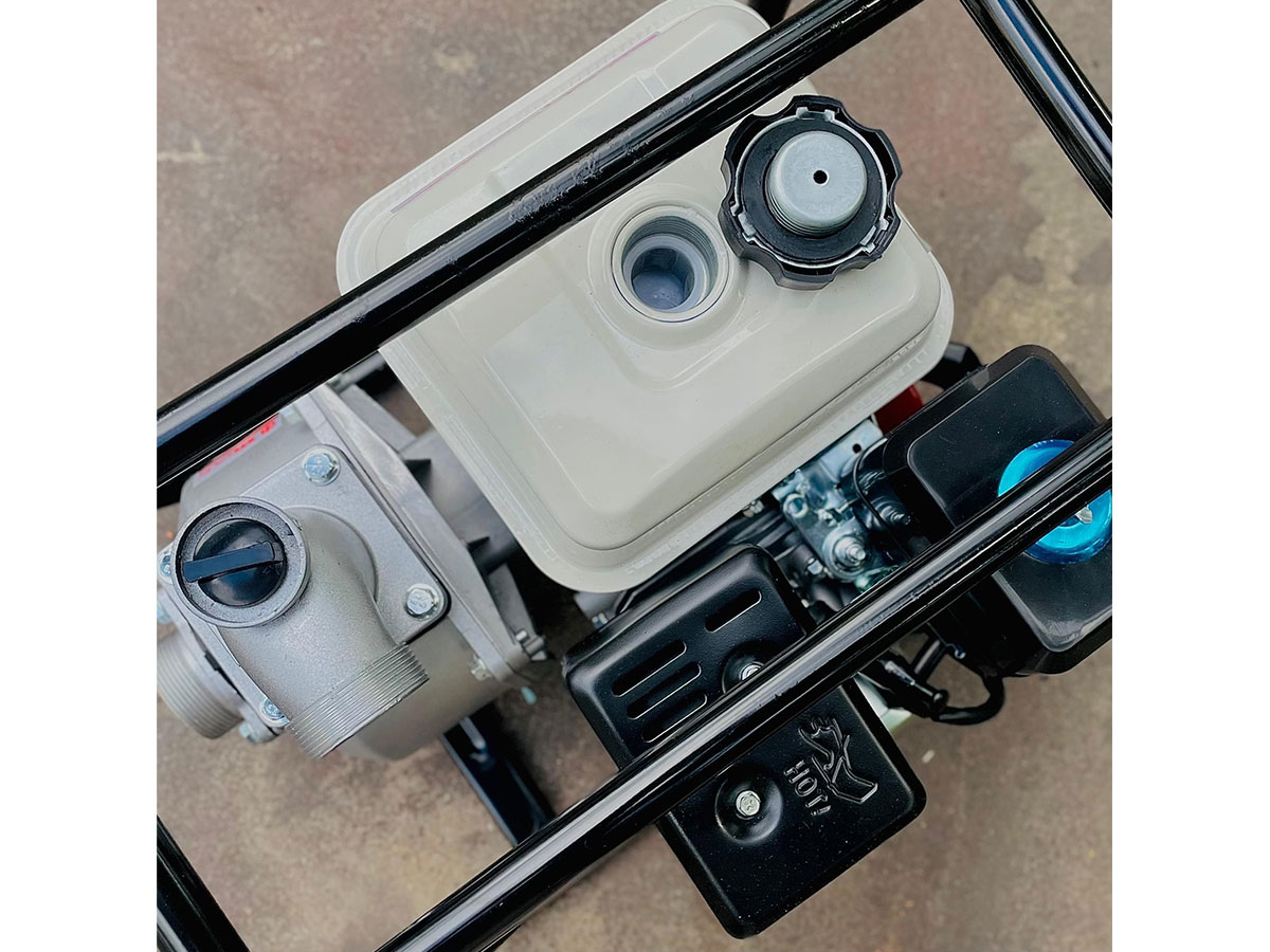 Máy bơm nước chạy xăng Bgas BGA2020A