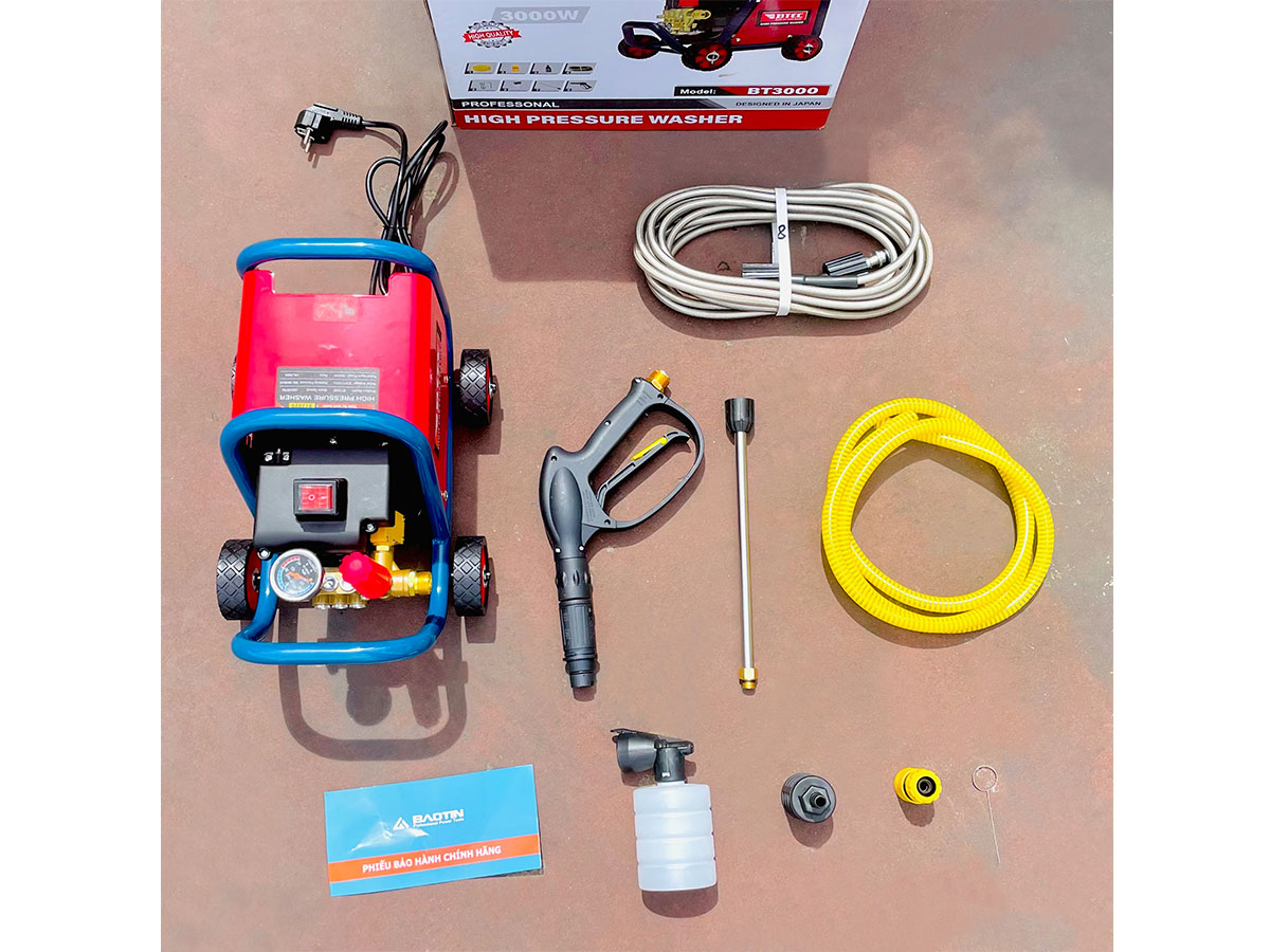 Máy rửa xe BTEC BT3000 (có chỉnh áp)