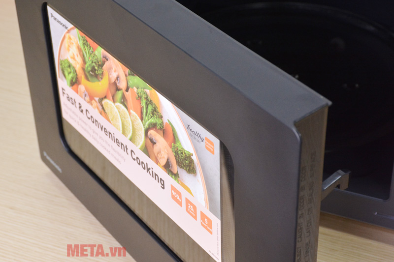 Lò vi sóng Panasonic NN-SM33NBYUE - 25 lít