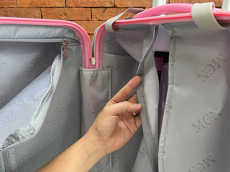 Vali kéo trẻ em BeddyBear Kỳ Lân Pony hồng (17 inch)