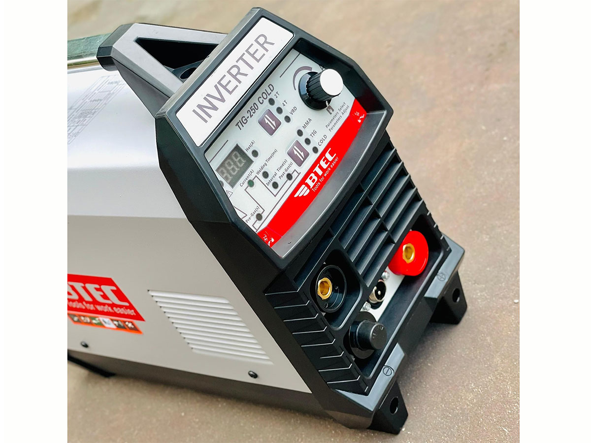 Máy hàn TIG lạnh BTEC TIG-250COLD