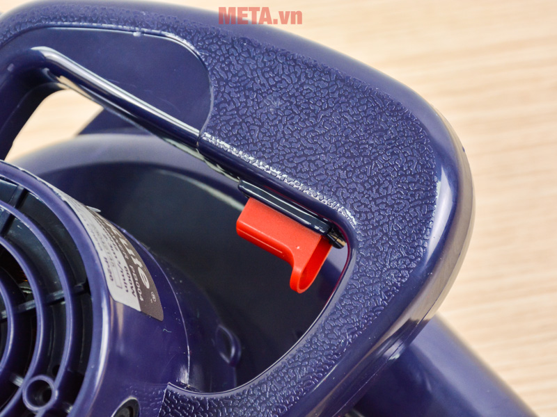 Máy thổi bụi Makute PB004