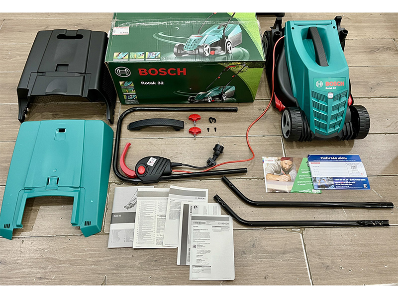 Máy cắt cỏ điện Bosch Rotak 32 (0600885B00)