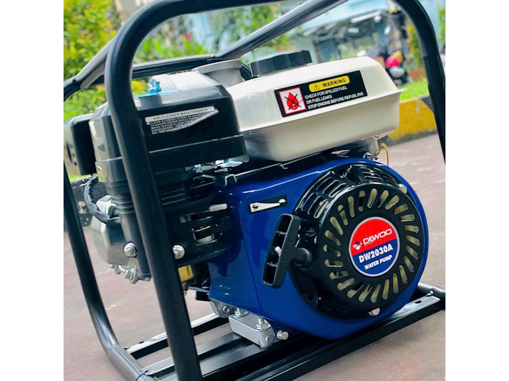Máy bơm nước chạy xăng Dewoo DW-2030A
