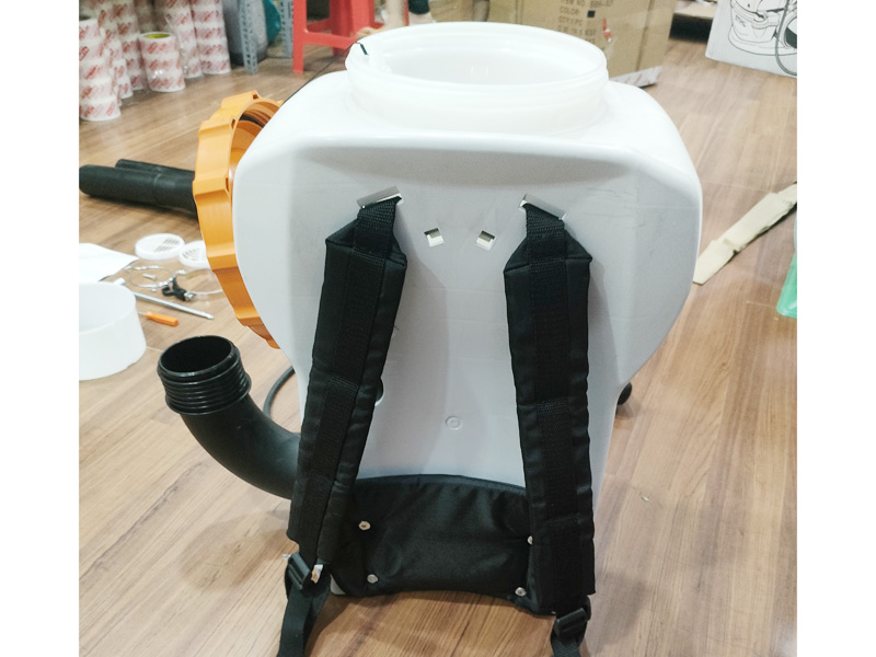 Máy phun thuốc khử trùng STIHL SR-200