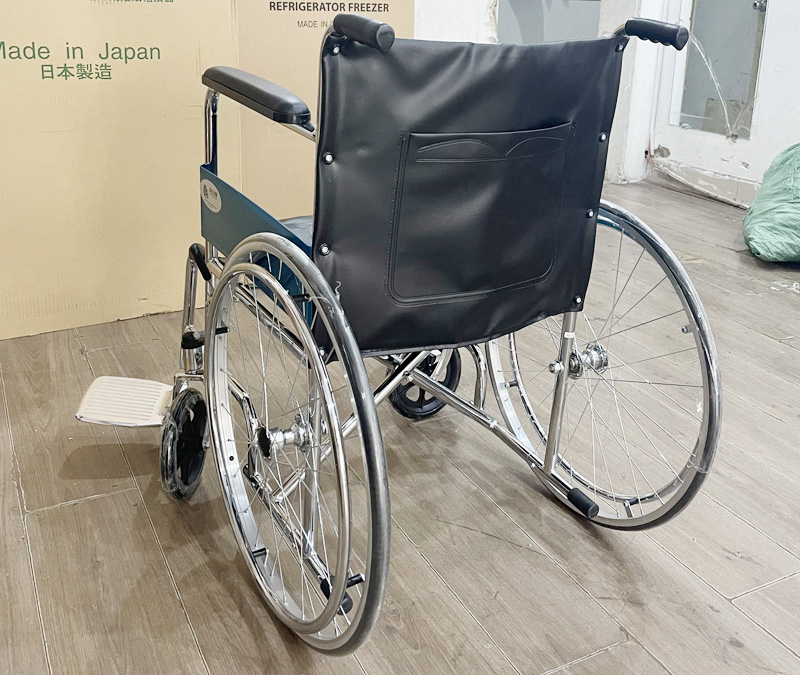 Xe lăn tiêu chuẩn Lucass X9 (XK9)