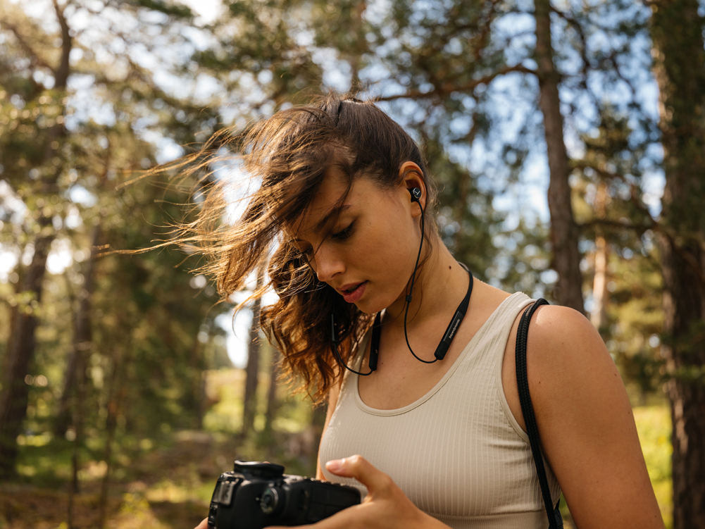 Tai nghe Bluetooth Beyerdynamic Blue Byrd 2