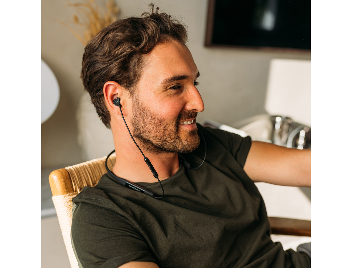 Tai nghe Bluetooth Beyerdynamic Blue Byrd 2