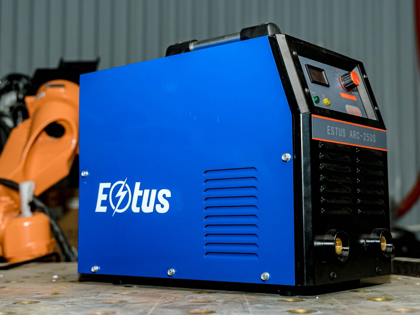 Máy hàn que Estus ARC 250S