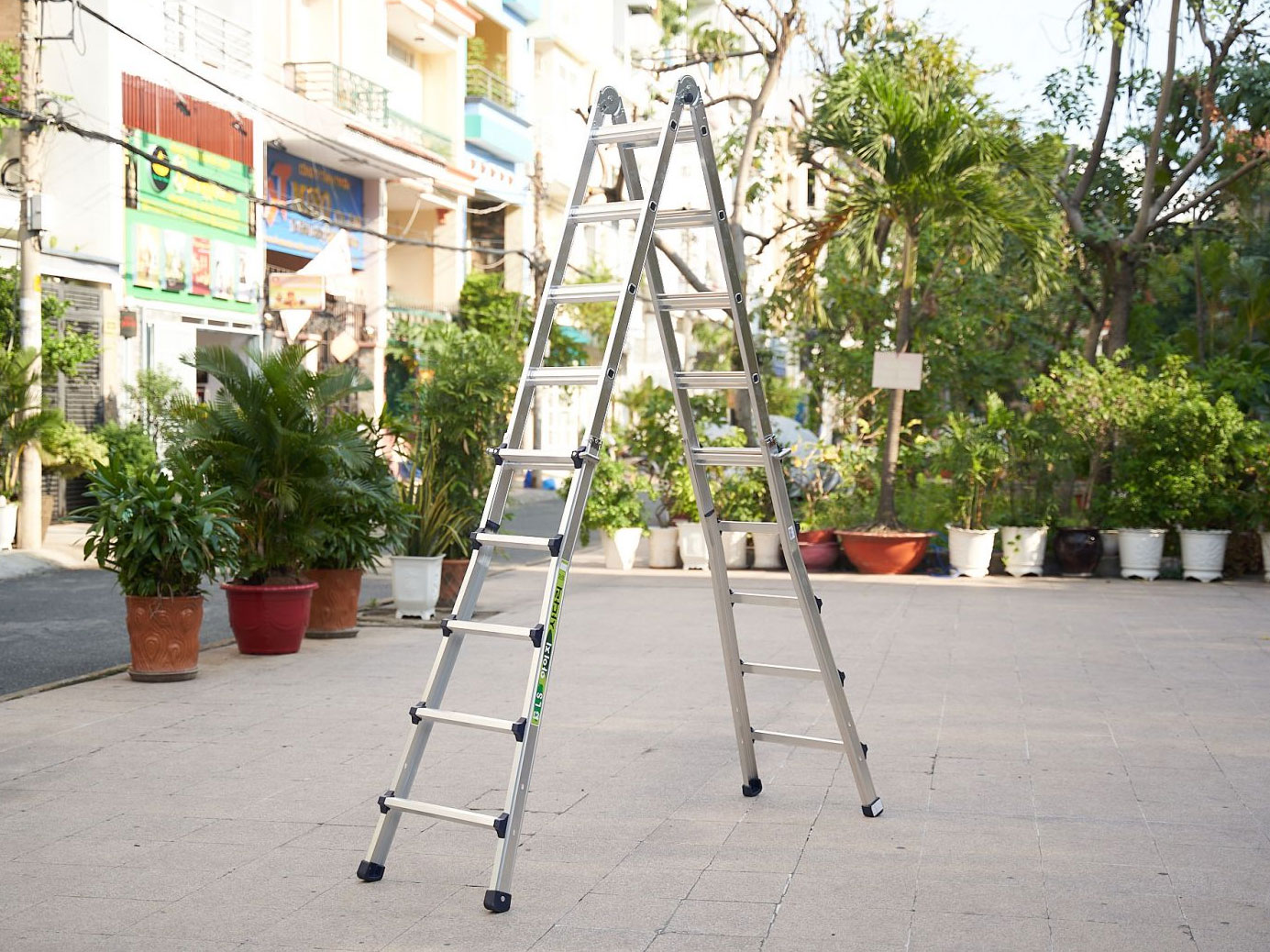 Thang nhôm gấp chữ A Hàn Quốc IG LS45 (VLS45)