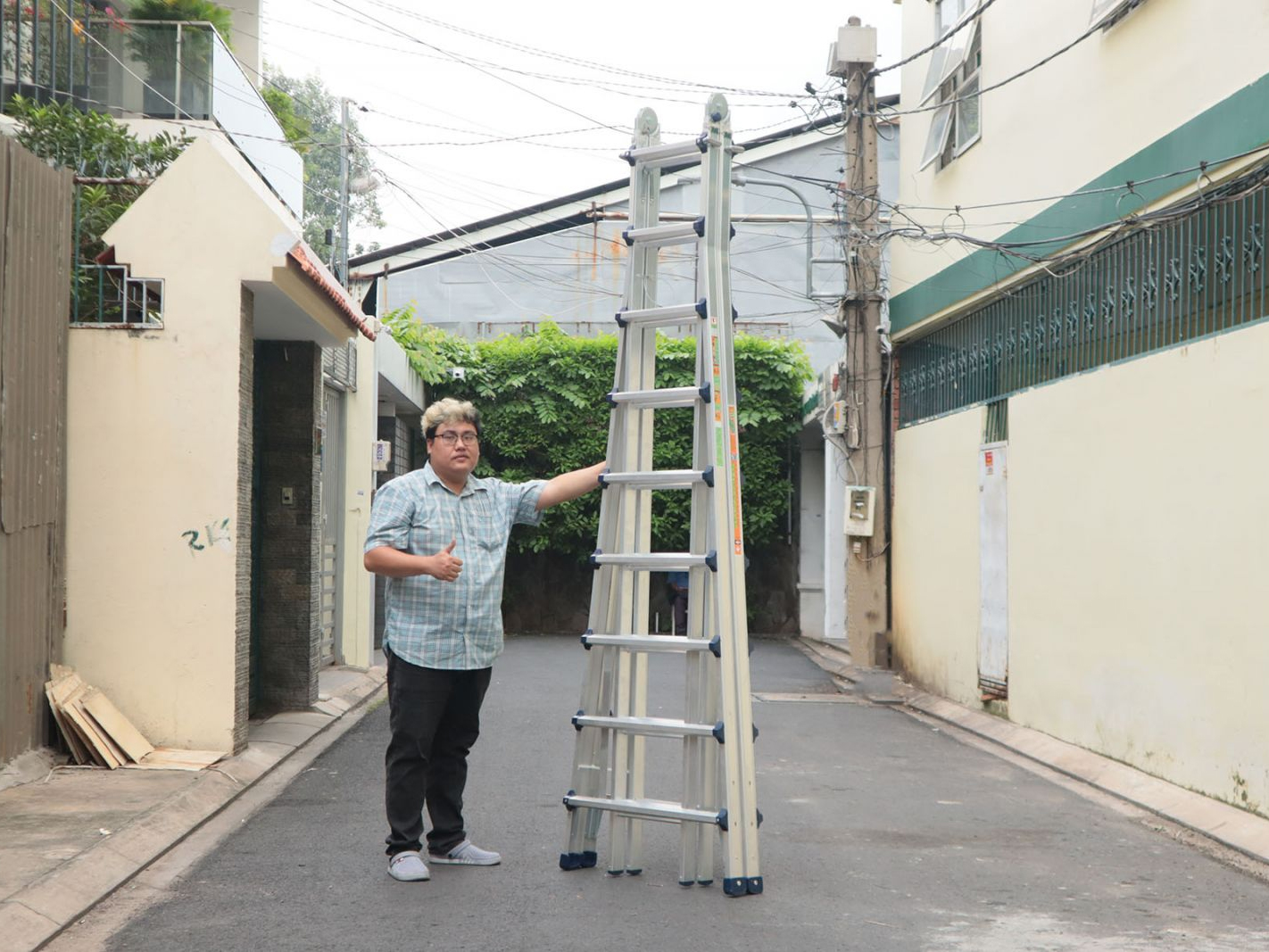 Thang nhôm gấp chữ A Hàn Quốc IG LS49 (VLS49)