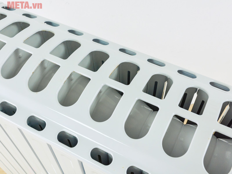 Máy sưởi dầu Hokito HK-6102E (10 thanh, điều khiển từ xa)