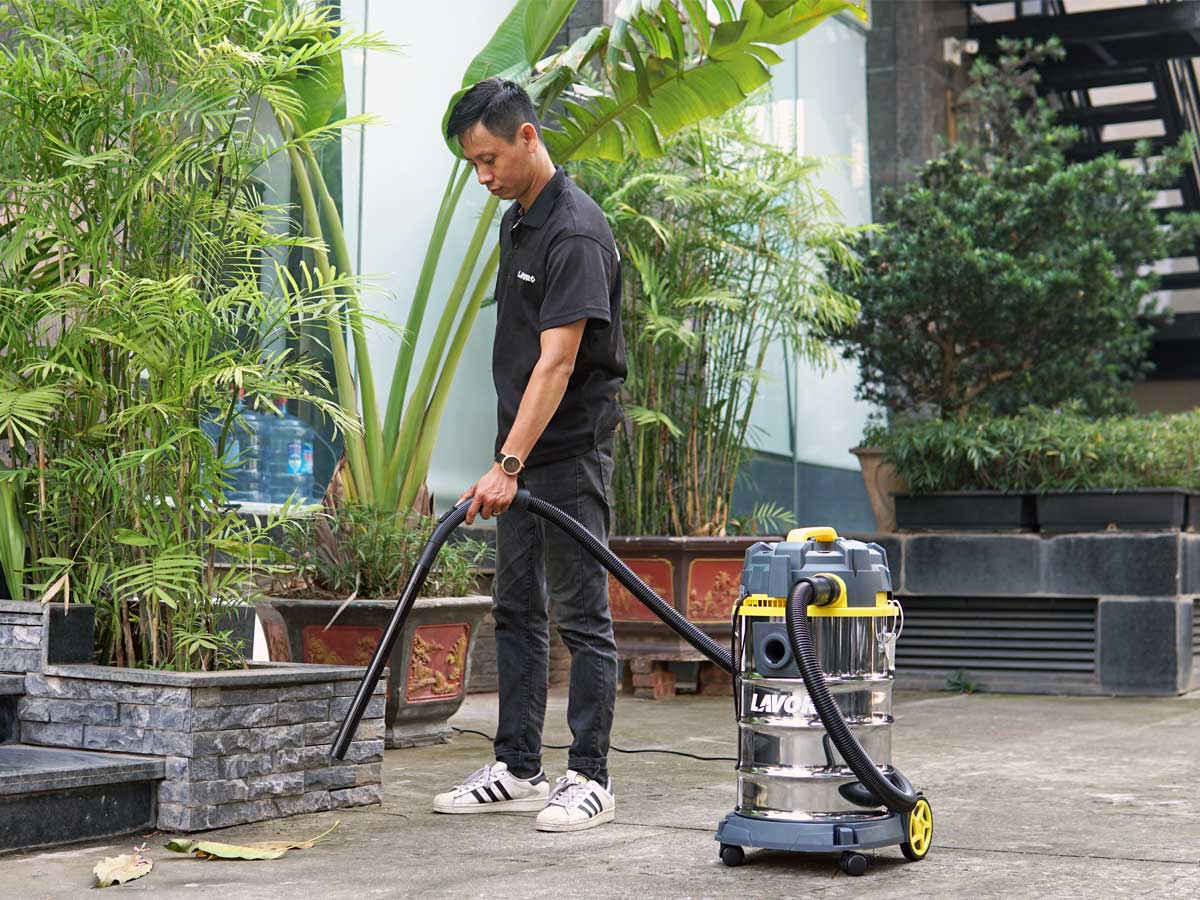 Máy hút, thổi bụi khô và ướt Lavor Dozzy 30XS