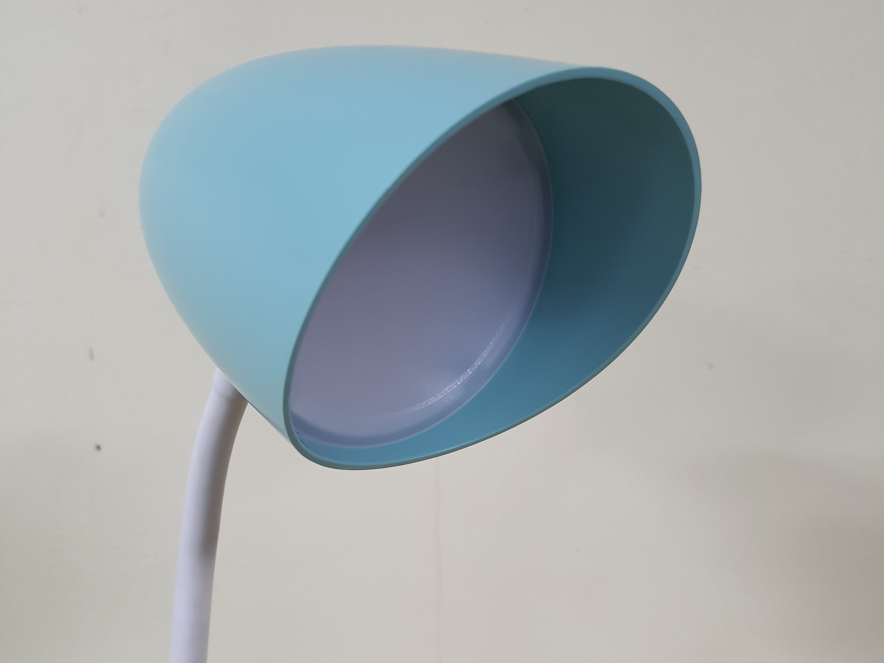 Đèn bàn Led bảo vệ thị lực Rạng Đông RD-RL-38