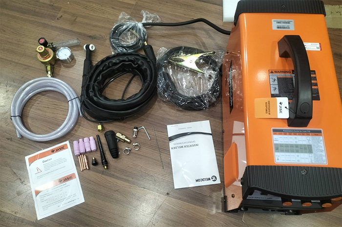 Máy hàn Jasic Tig 300 W229