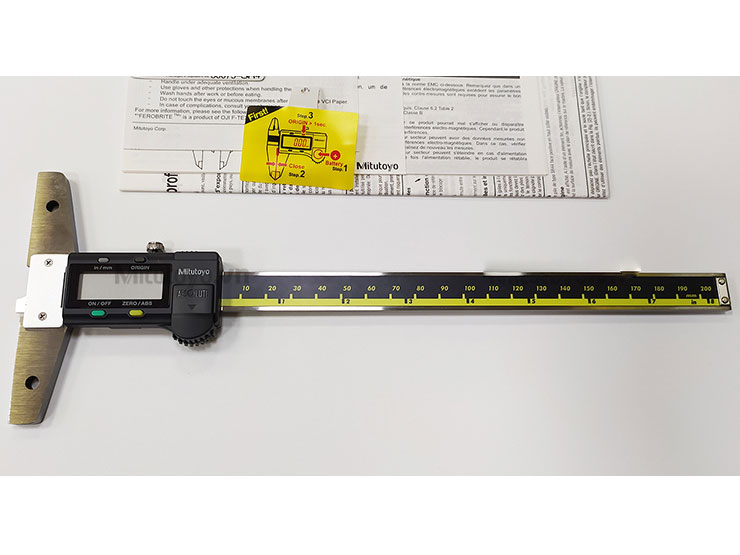 Thước đo độ sâu điện tử Mitutoyo 571-212-30 (0mm - 200mm / 8 inch)