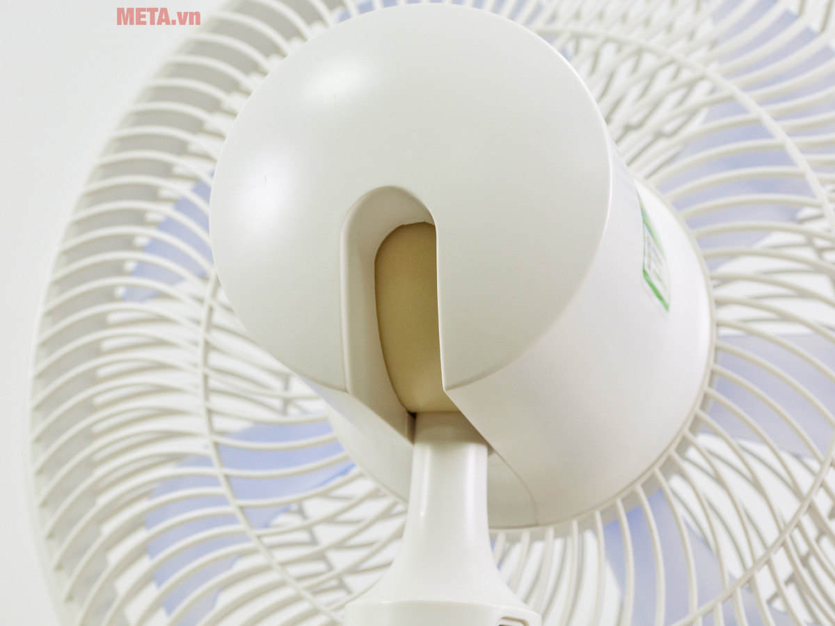 Quạt tích điện Rapido RBF-30