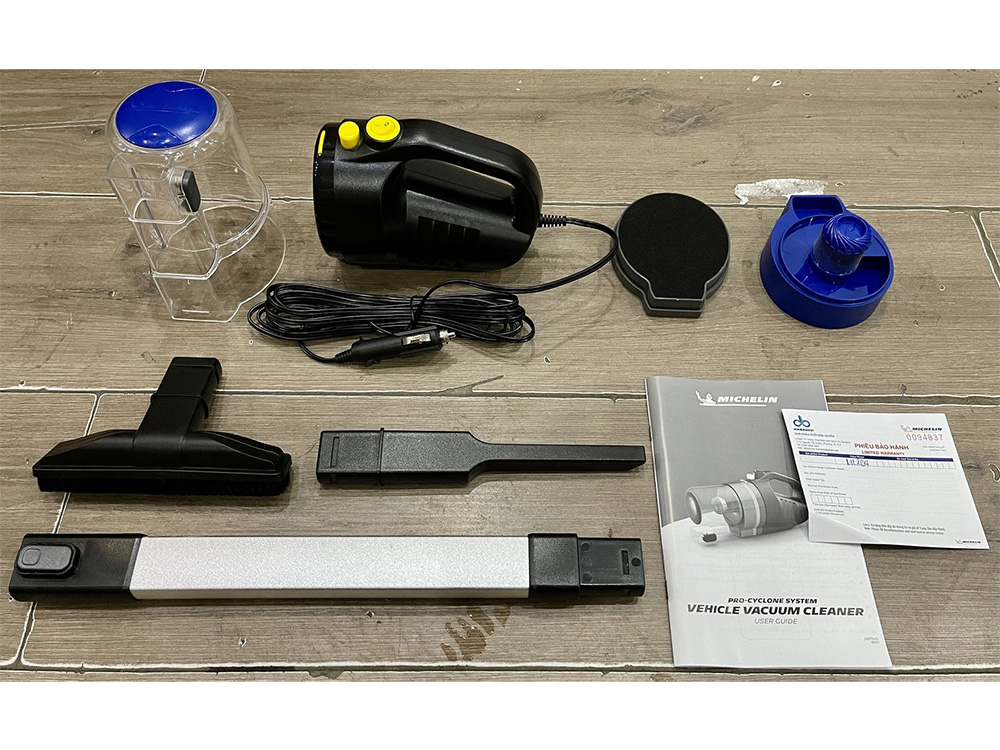 Máy hút bụi cao cấp cho ô tô nguồn 12v Michelin ML204