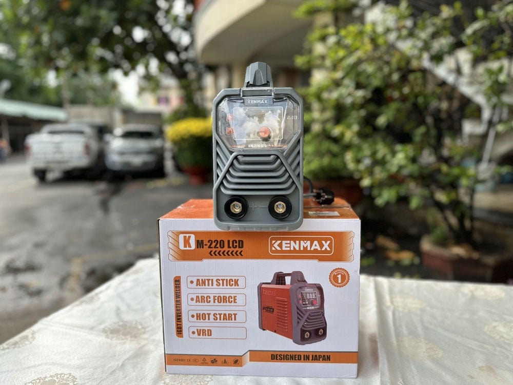 Máy hàn que Kenmax KM-220 LCD