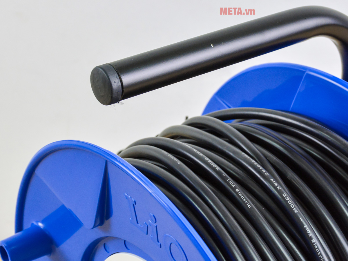 Ổ cắm kéo dài LiOA QT50-2-15A kiểu Rulo (Dành cho công trường)