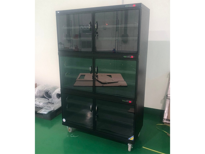 Tủ chống ẩm Fujie DHC1200 (1200 lít)