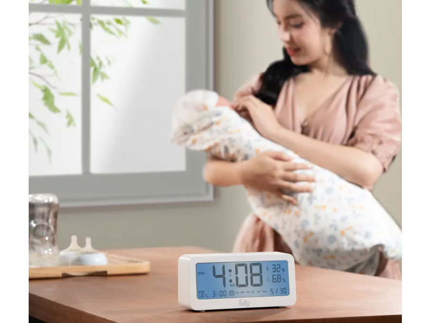 Nhiệt ẩm kế điện tử đa năng kiêm đồng hồ báo thức cho bé Senmax 1 FB8826WS
