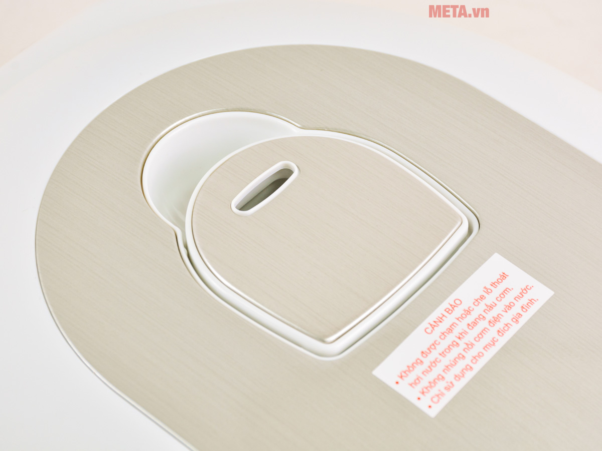 Nồi cơm điện tử 1.8 lít Toshiba RC-18NTFV(W)/RC-18NTF(W)