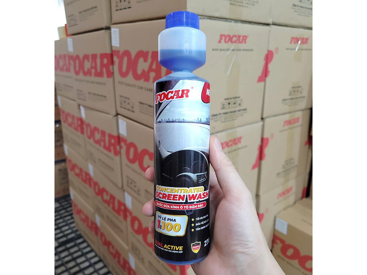 Nước rửa kính đậm đặc Concentrated Screen Wash (FC111C)