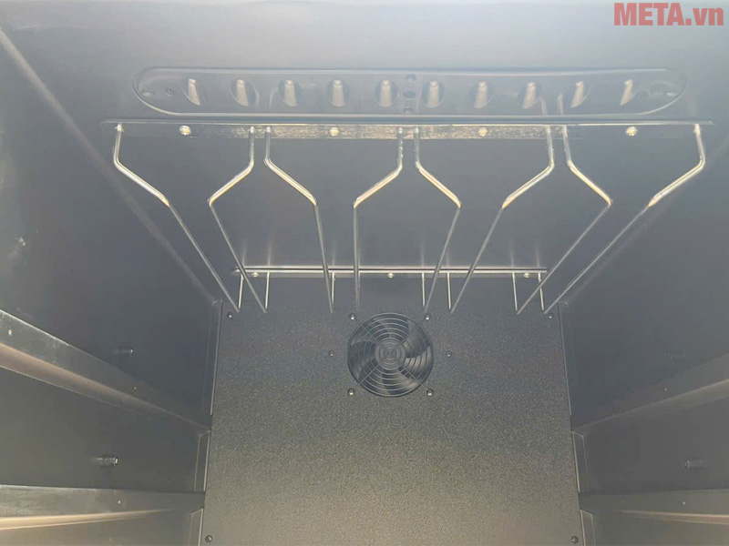 Tủ rượu vang KWEU-11126B (126 chai)