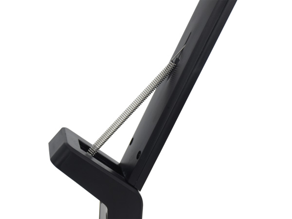 Đèn bàn chống cận Tiross TS1817