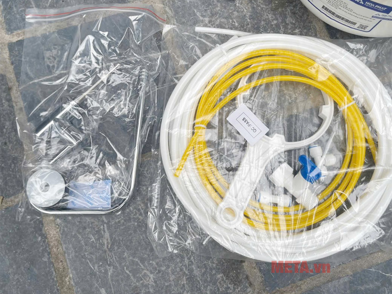 Máy lọc nước RO Hòa Phát HWU1A1022 (để gầm chân quỳ)