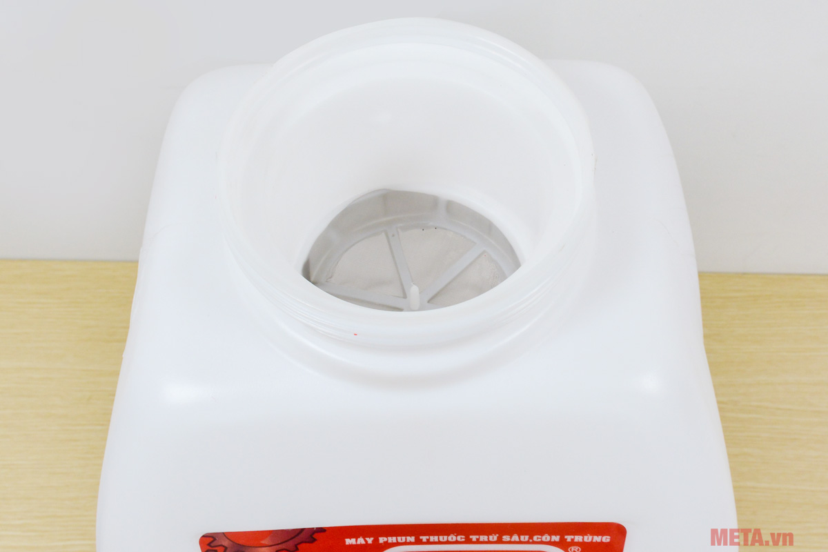 Bình phun thuốc trừ côn trùng Oshima 768