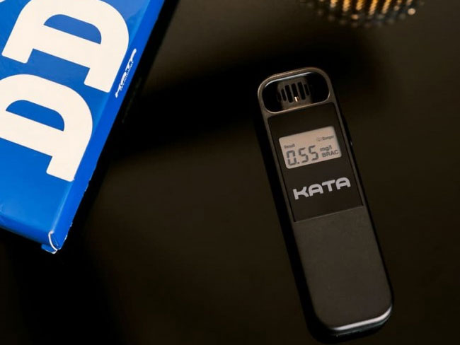 Máy đo nồng độ cồn Kata ACC110
