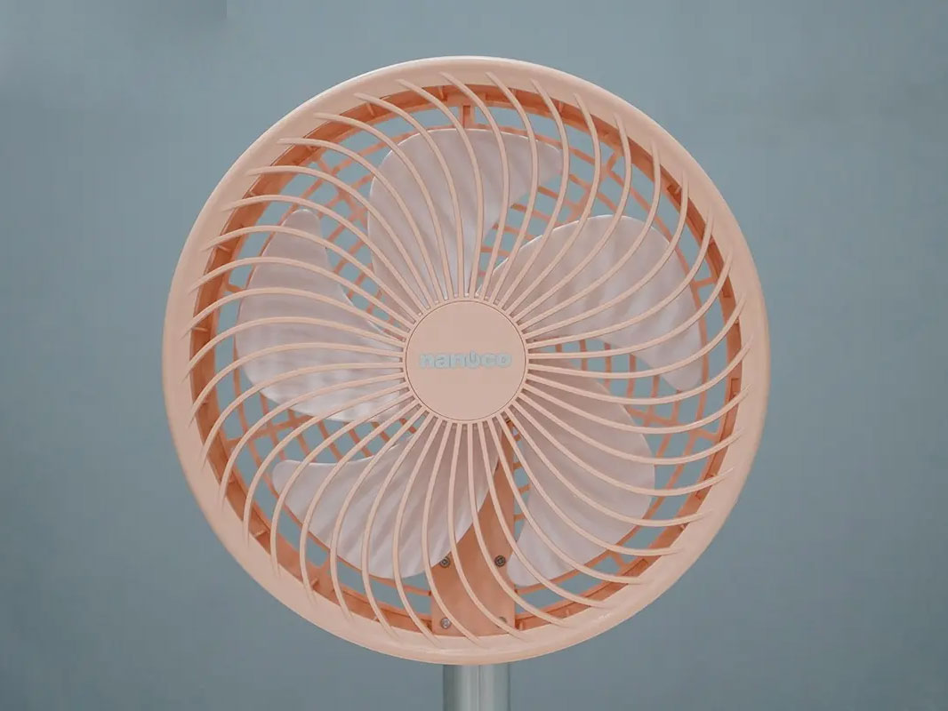 Quạt sạc điện gấp gọn Nanoco NFF1618P màu hồng
