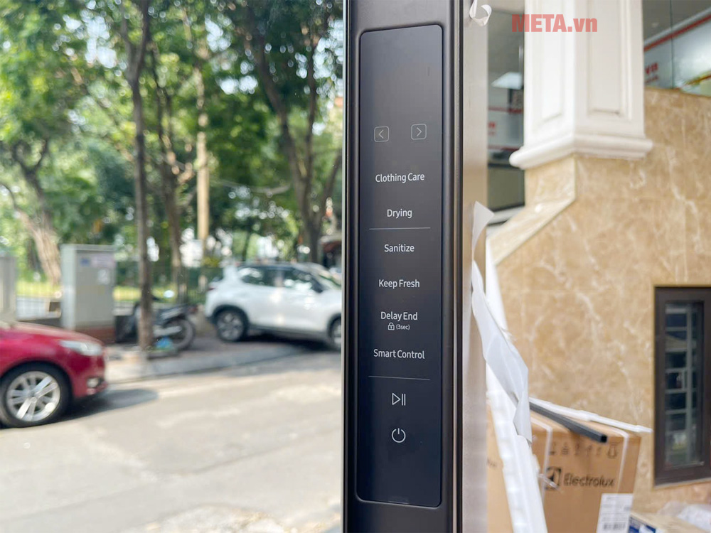Tủ chăm sóc quần áo thông minh Samsung DF10A9500CG