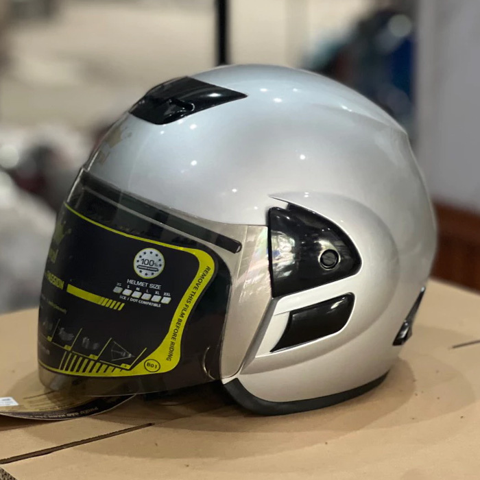 Mũ bảo hiểm Royal Helmet M01 trơn