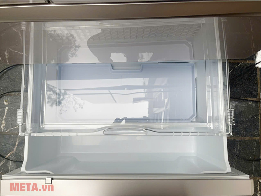 Tủ lạnh Mitsubishi Electric Inverter 694 lít MR-WX70C-F-V