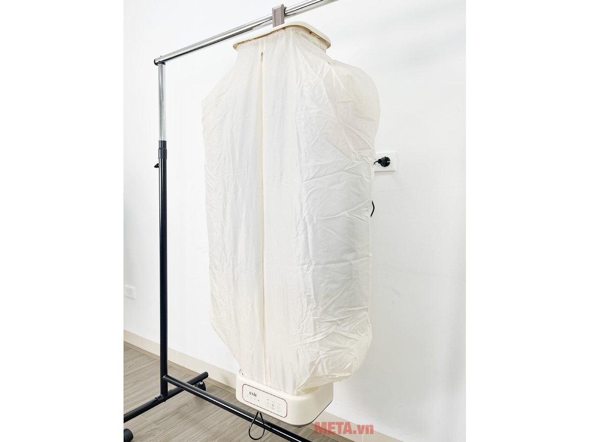 Tủ sấy quần áo Unie UCD658