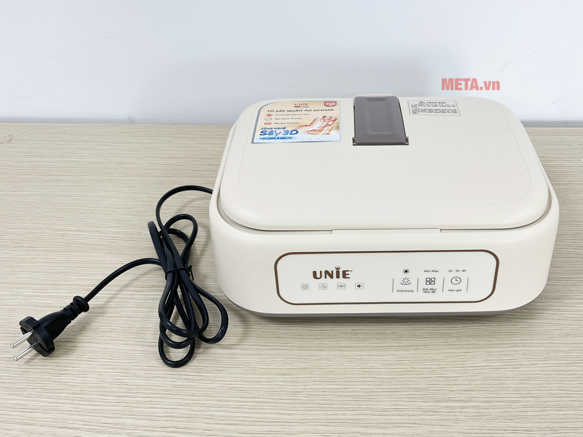 Tủ sấy quần áo Unie UCD658