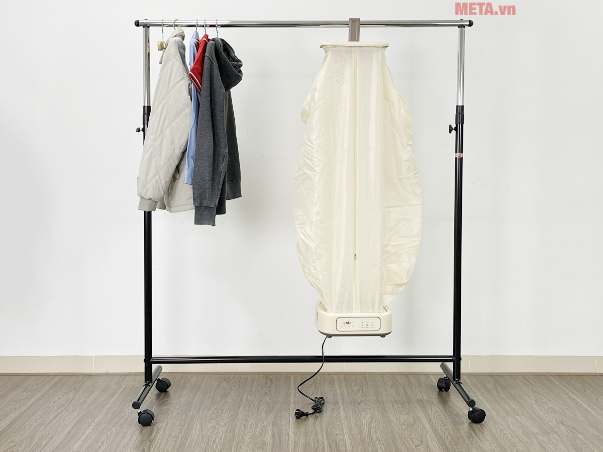 Tủ sấy quần áo Unie UCD658