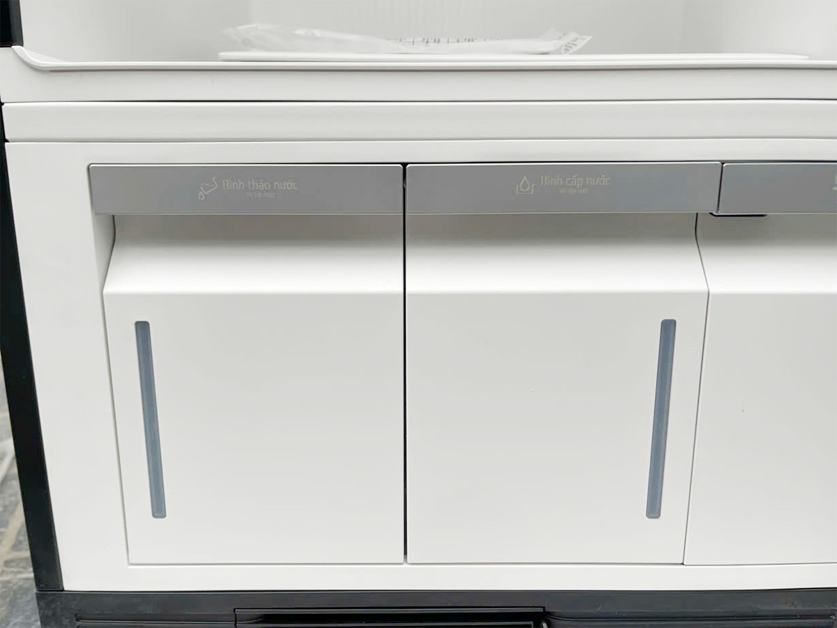 Tủ chăm sóc quần áo thông minh LG Styler Inverter SC5MBR80H