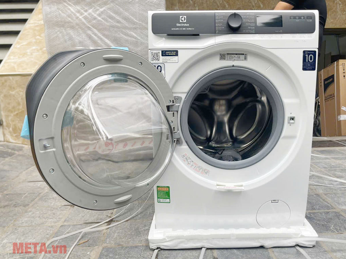 Máy giặt Electrolux UltimateCare 500 Inverter 10kg EWF1023P5WC