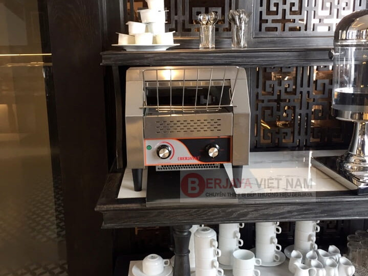 Máy nướng bánh mì băng chuyền Berjaya BJY-TT300