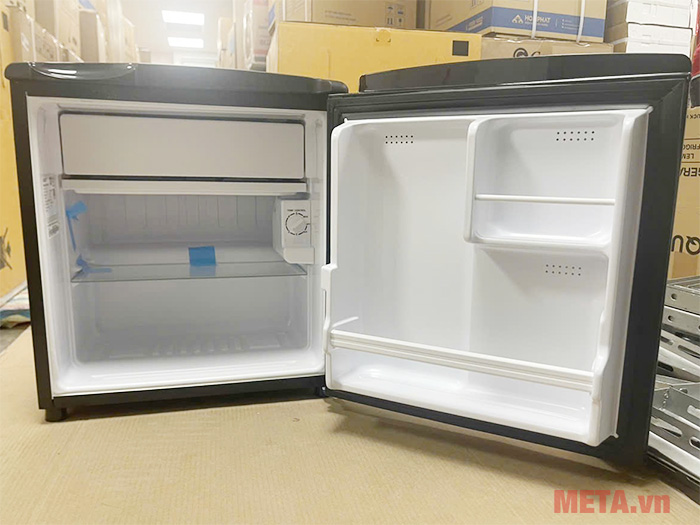 Tủ lạnh mini AQUA 50 Lít AQR-D59FA (BS)