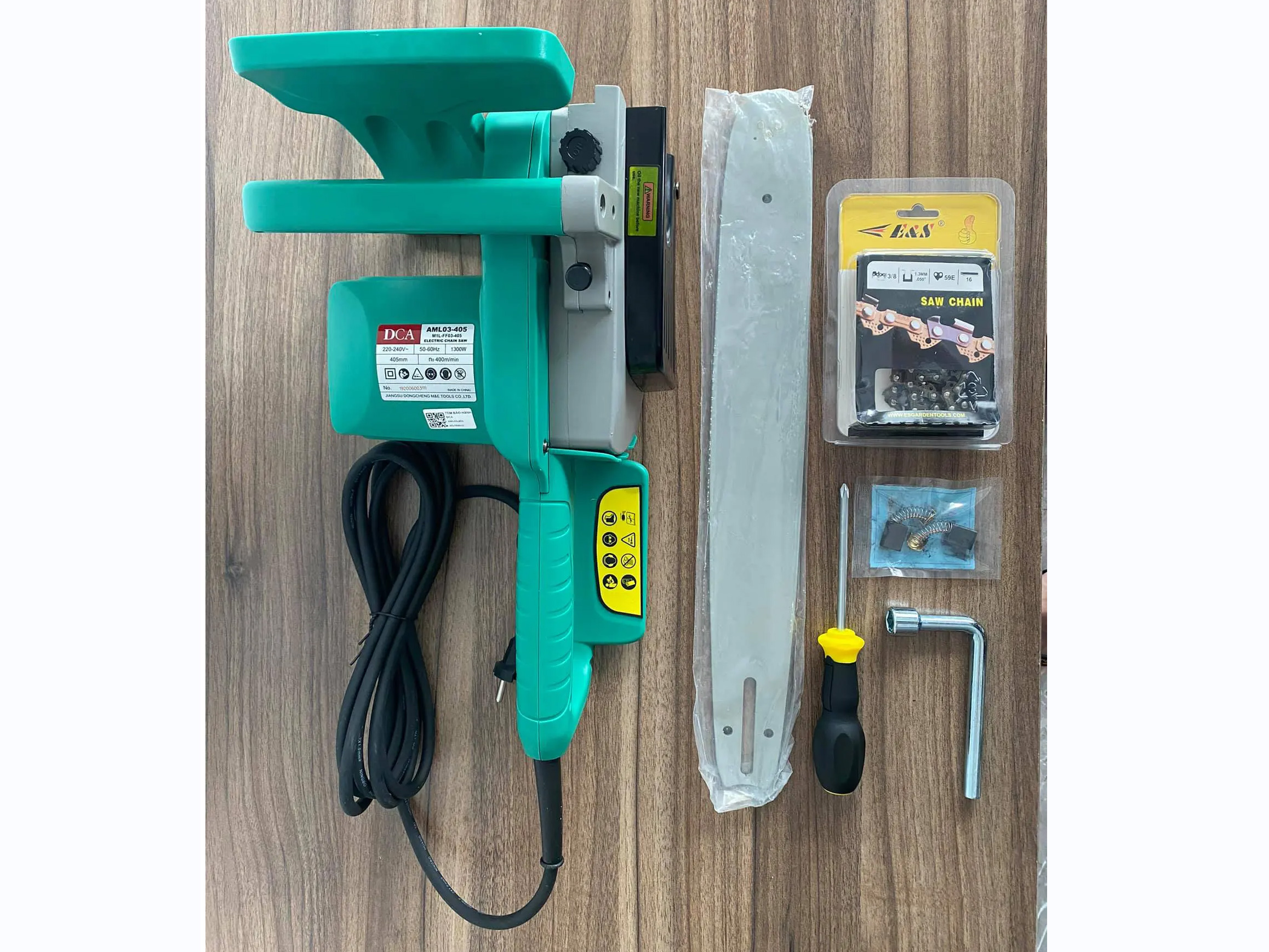 Máy cưa xích điện DCA AML03-405 - 1.300W